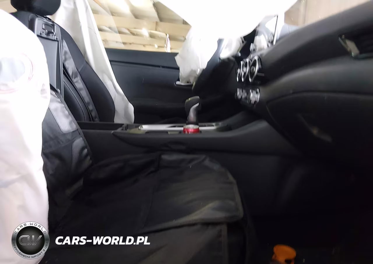 2023 Nissan Sentra Sv Xtronic Cvt VIN:3N1AB8CV3PY325247 - 5