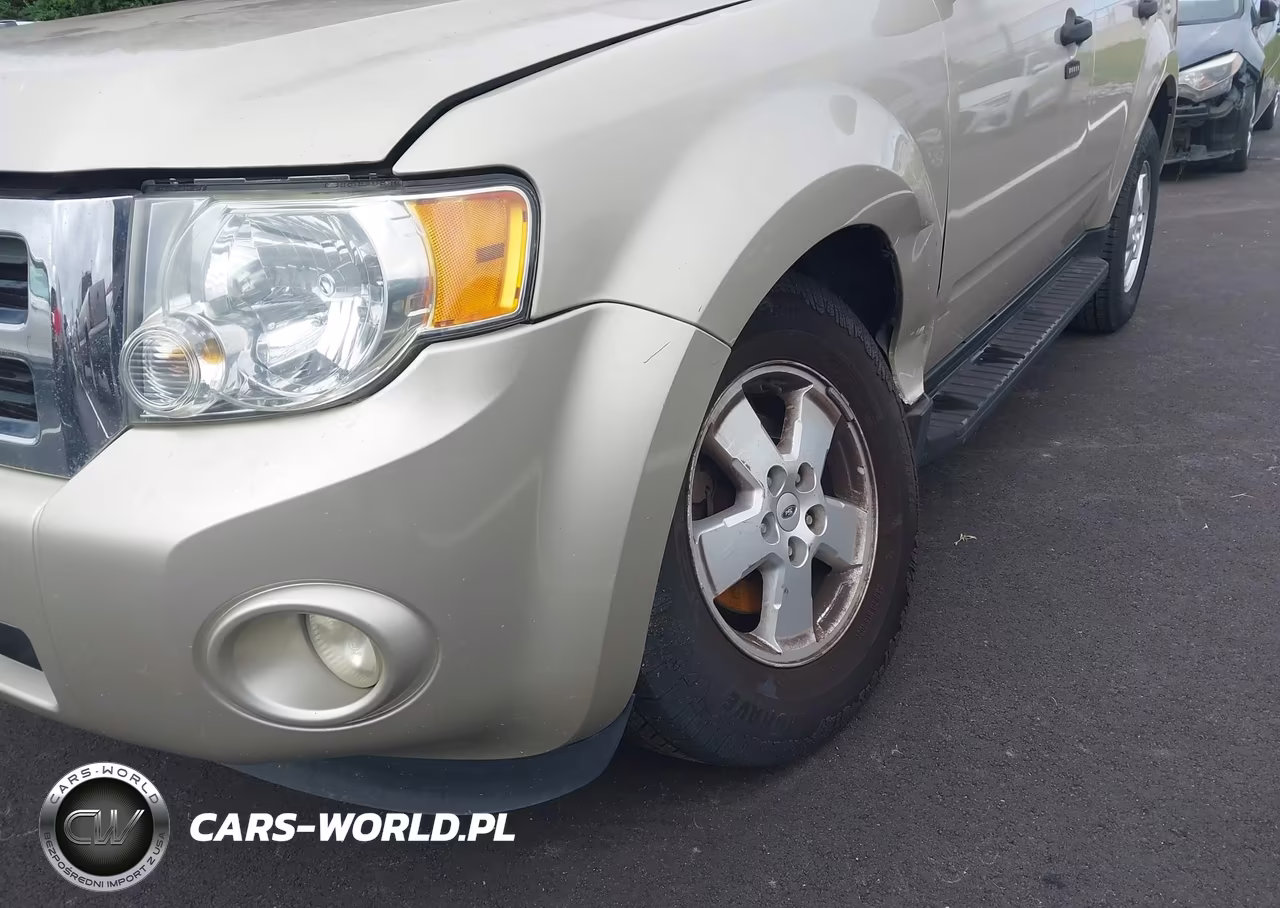 2011 Ford Escape Xlt VIN:1FMCU0D77BKA82904 - 6