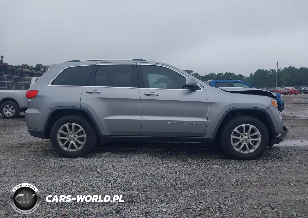 2016 Jeep Grand Cherokee Laredo VIN:1C4RJEAG1GC382786 - 13