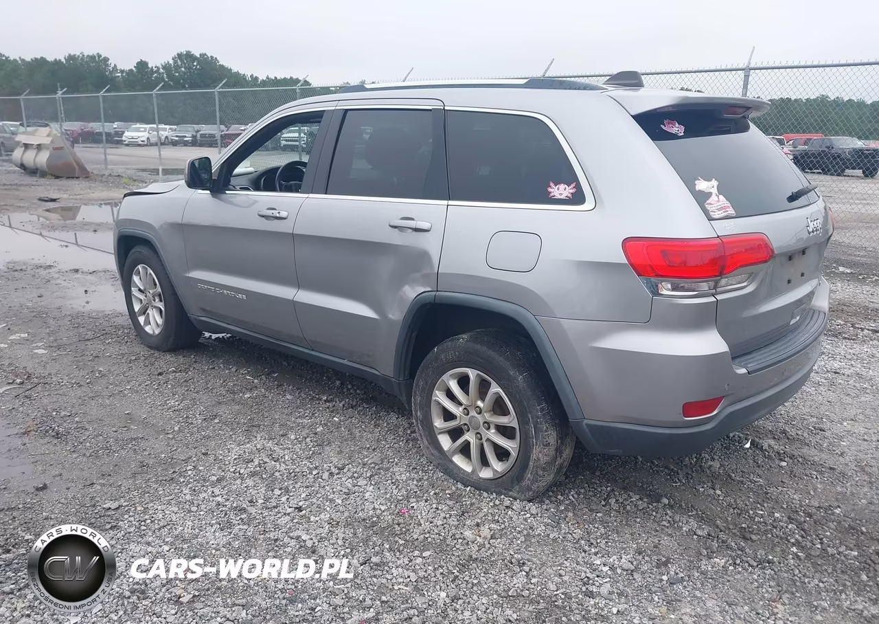 2016 Jeep Grand Cherokee Laredo VIN:1C4RJEAG1GC382786 - 3