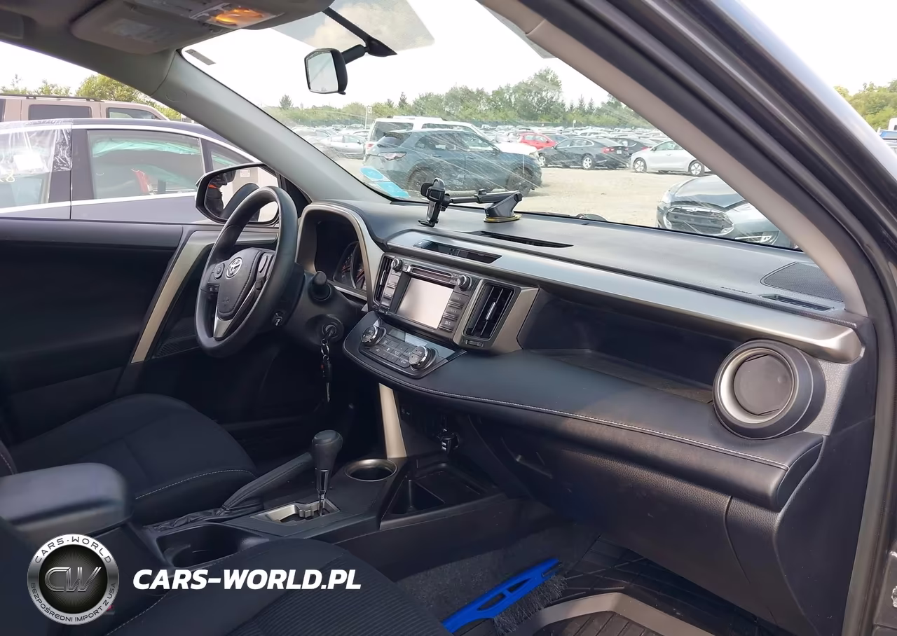 2015 Toyota Rav4 Xle VIN:2T3WFREV9FW199930 - 5