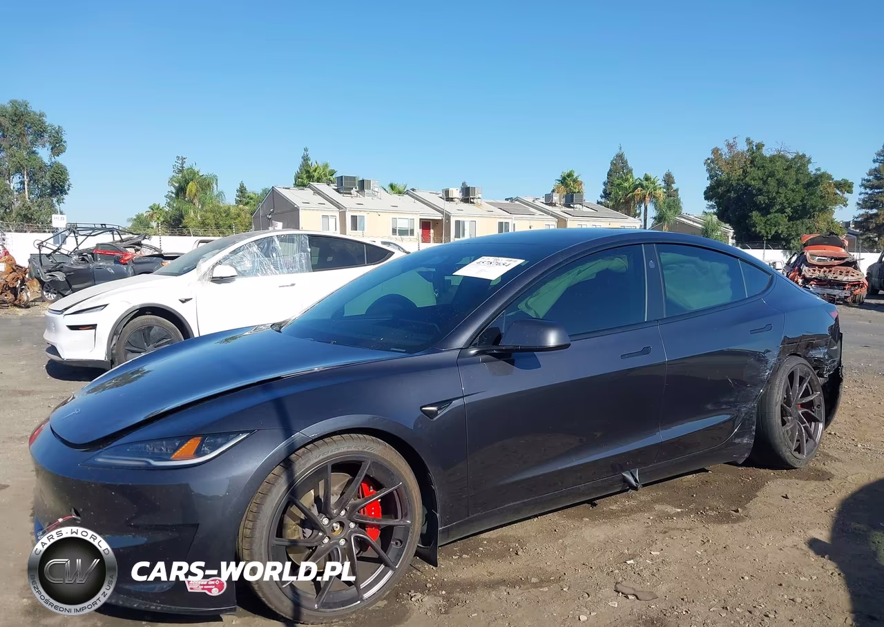 2024 Tesla Model 3 Performance All-Wheel Drive VIN:5YJ3E1ET5RF807720 - 13