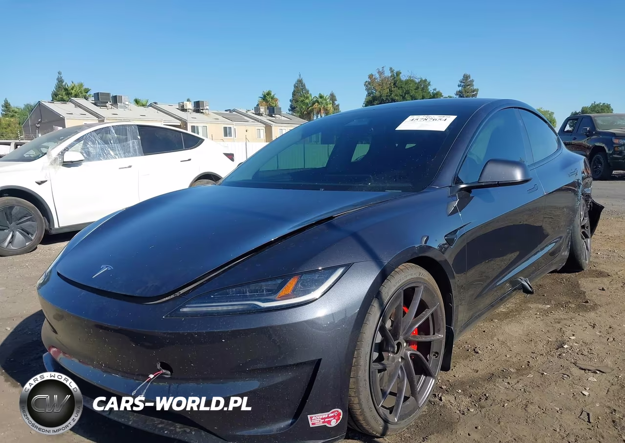 2024 Tesla Model 3 Performance All-Wheel Drive VIN:5YJ3E1ET5RF807720 - 2