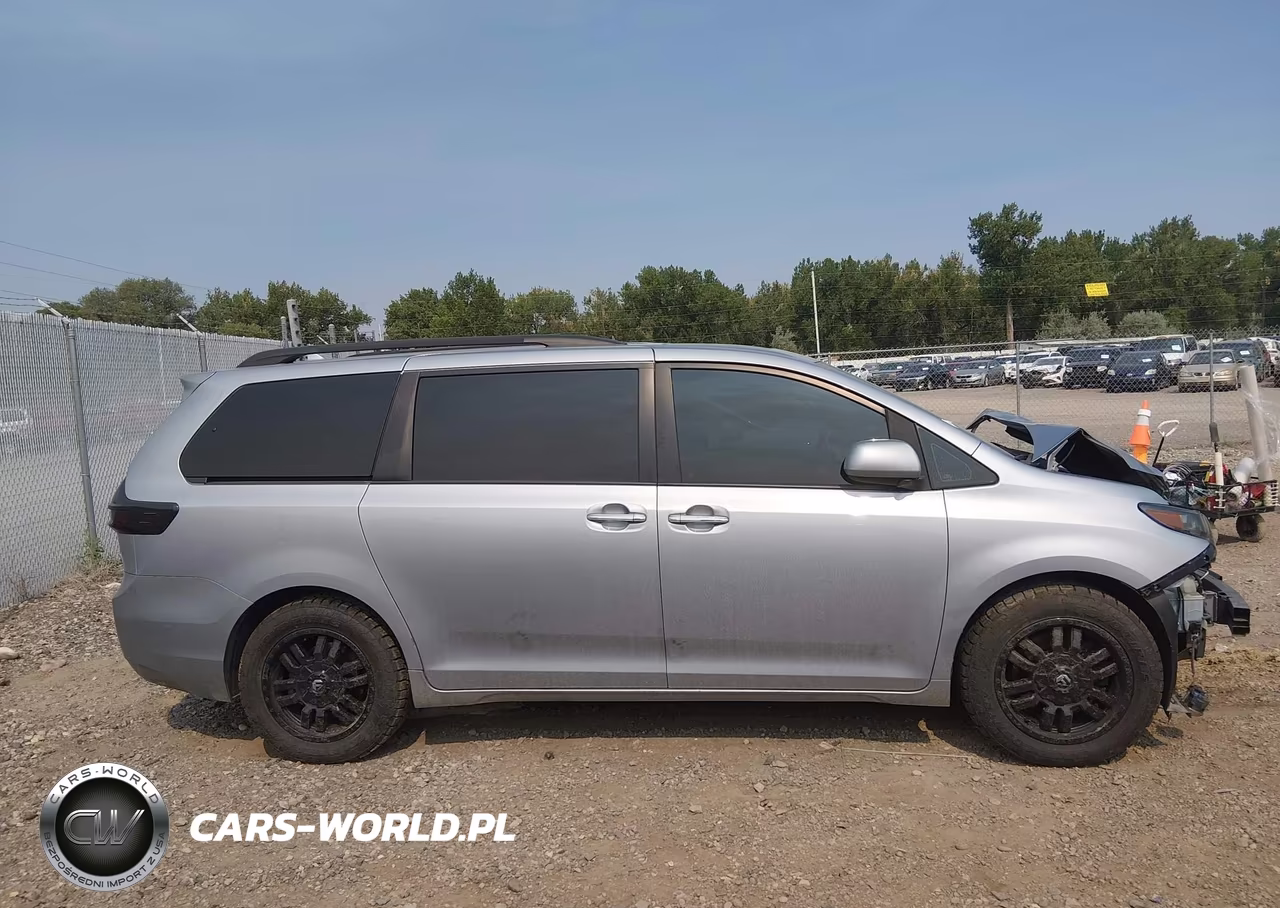 2011 Toyota Sienna Xle VIN:5TDDK3DC0BS011713 - 14