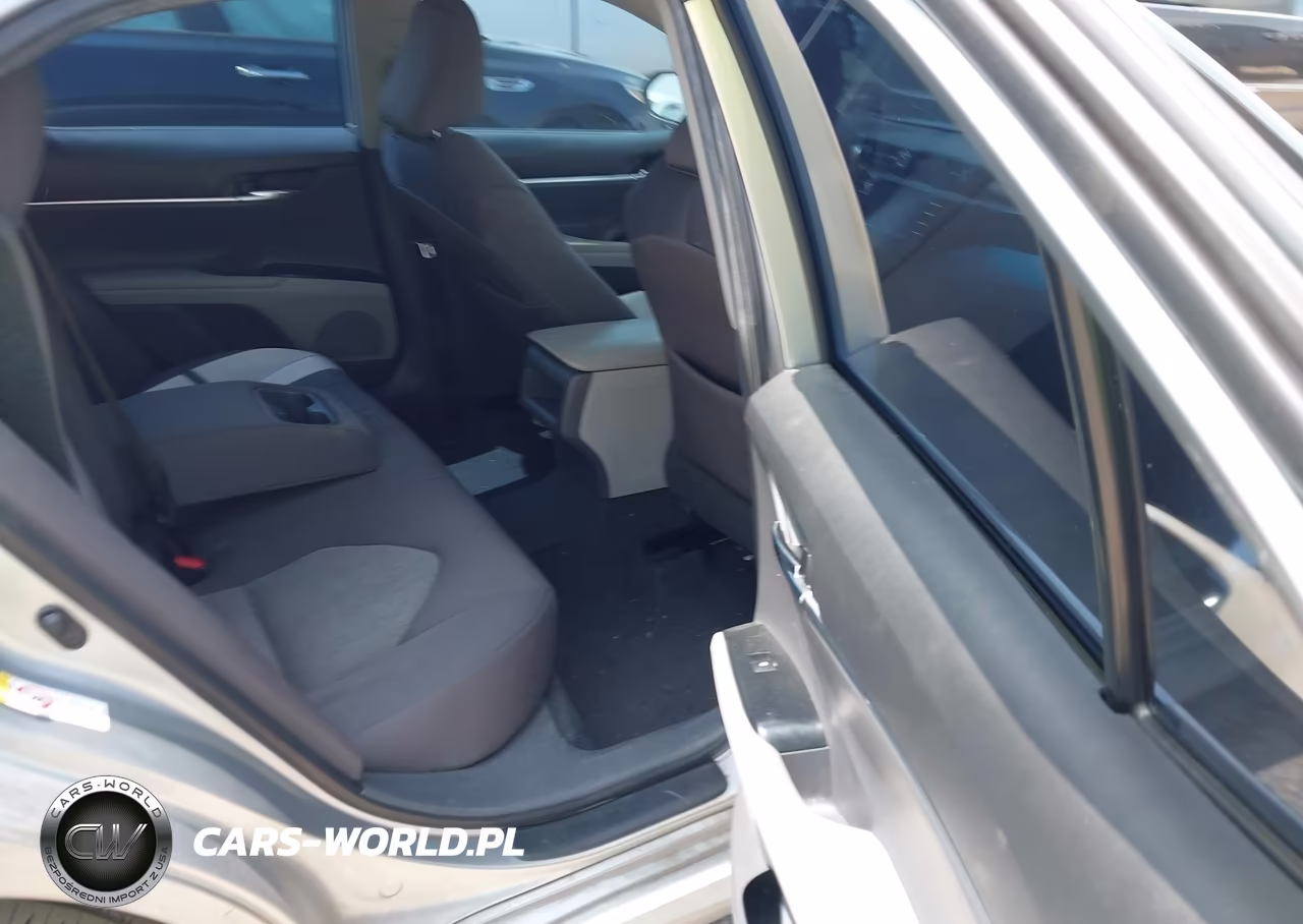 2019 Toyota Camry Le VIN:4T1B11HK2KU206624 - 8
