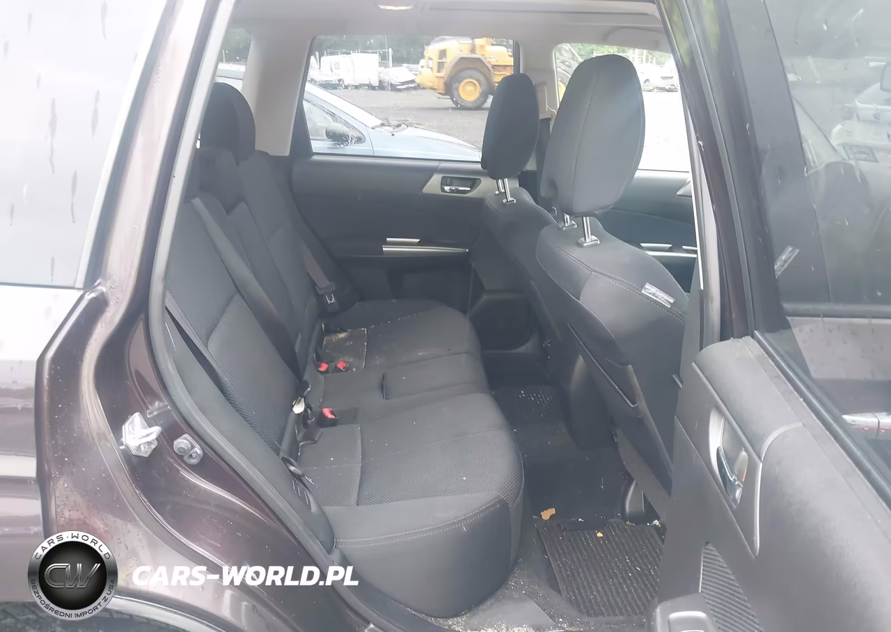 2013 Subaru Forester 2.5X Premium VIN:JF2SHADC9DH403799 - 8