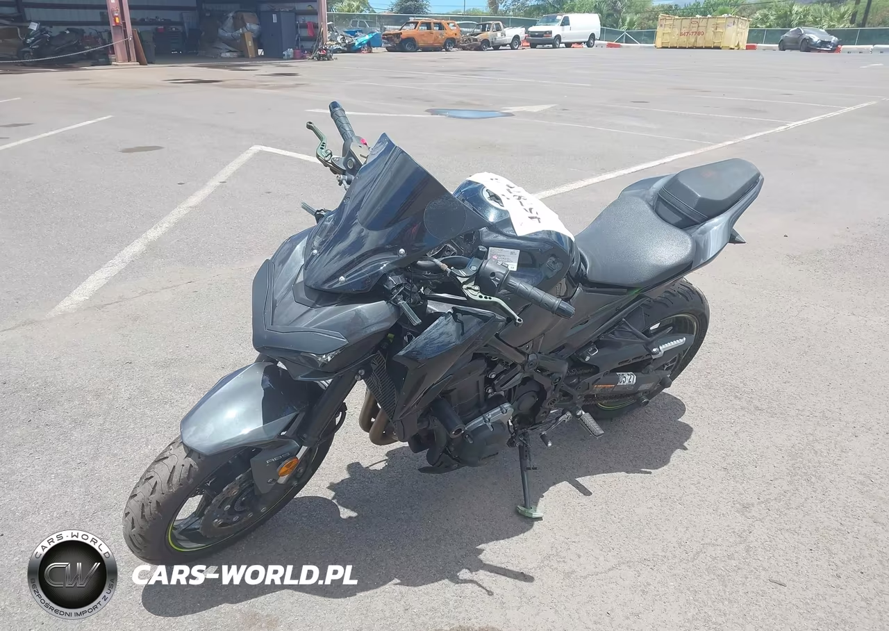2017 Kawasaki Zr900 VIN:JKAZR2B16HDA15540 - 2