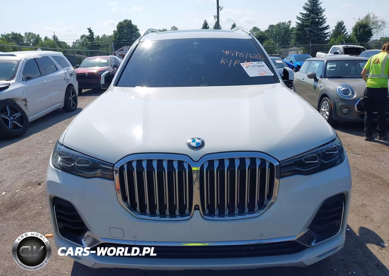 2020 BMW X7 xDrive40I VIN:5UXCW2C03L9A03690 - 12