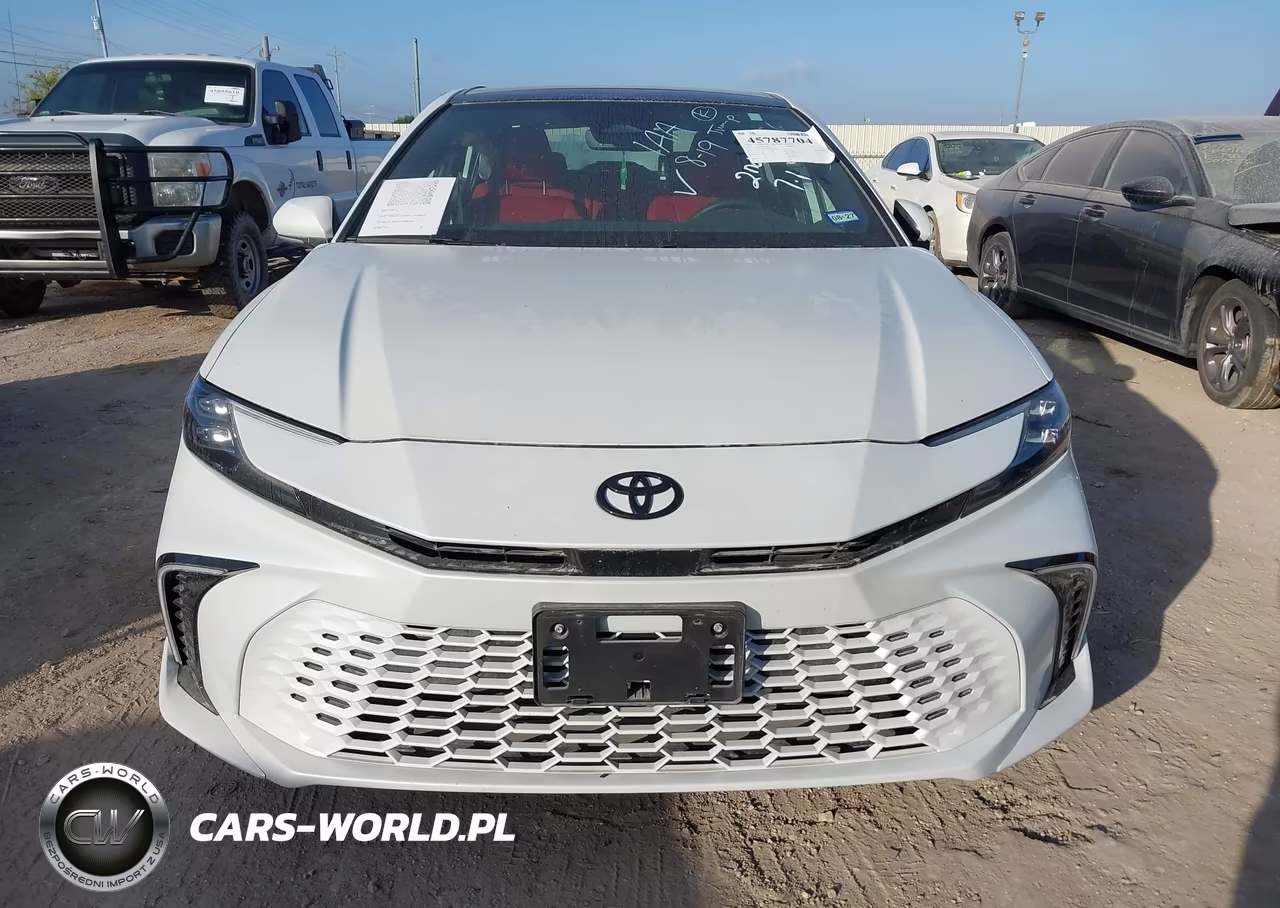 2025 Toyota Camry Xse VIN:4T1DAACKXSU208363 - 13