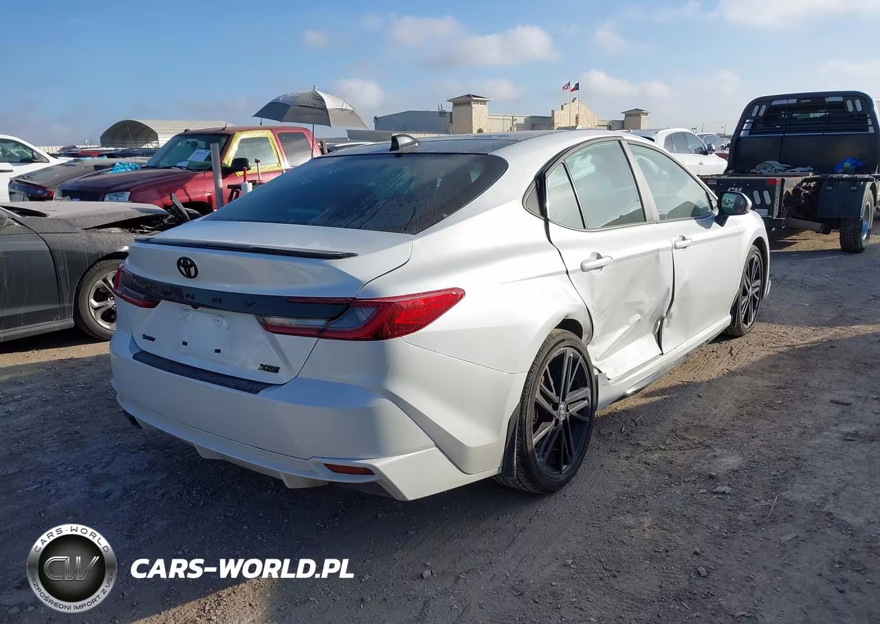 2025 Toyota Camry Xse VIN:4T1DAACKXSU208363 - 4