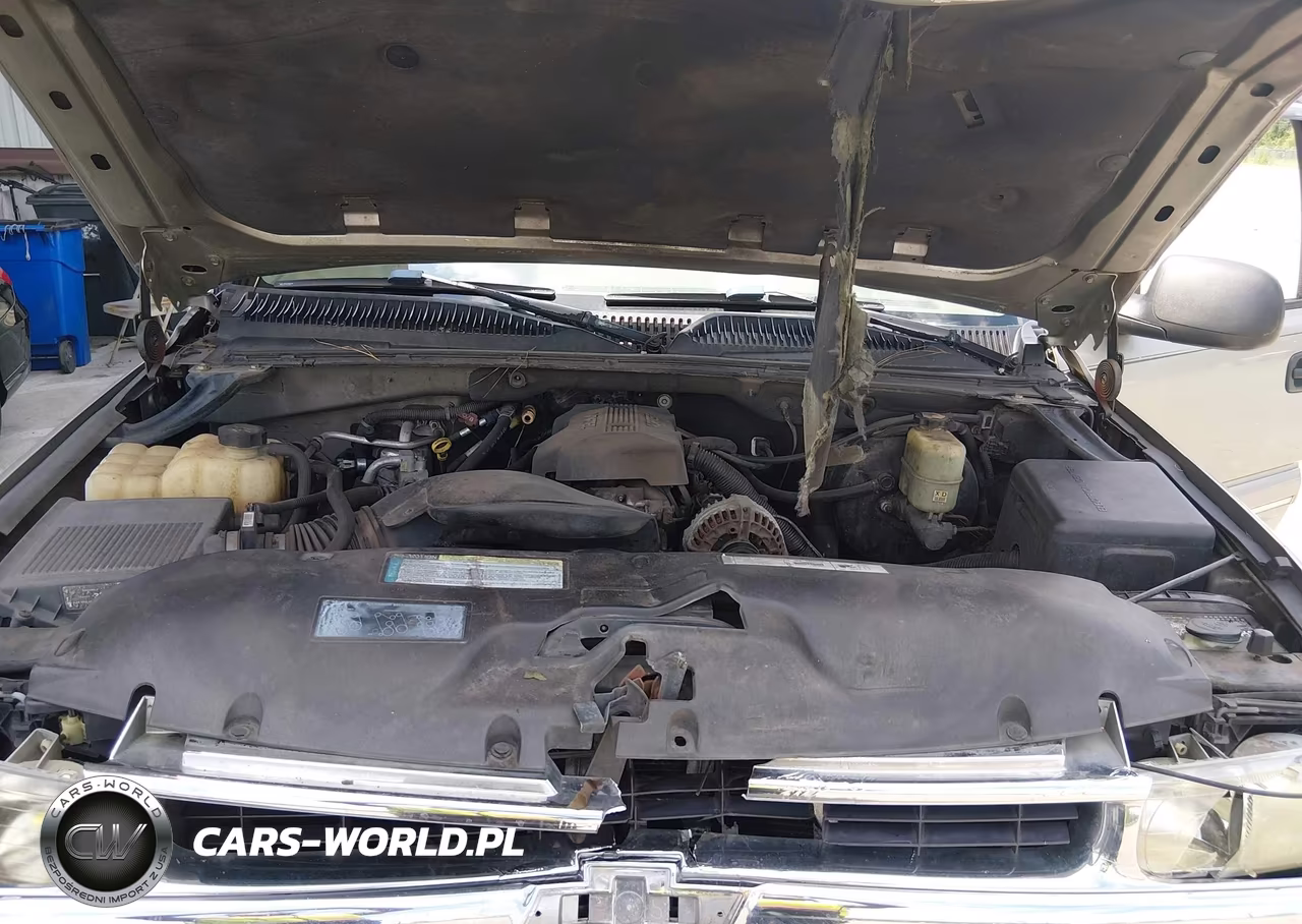 2000 Chevrolet Suburban 1500 Ls VIN:3GNEC16T1YG109506 - 10