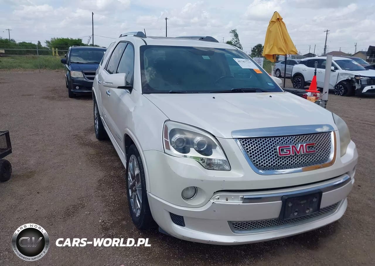2012 GMC Acadia Denali – zdjęcie 1 z 17