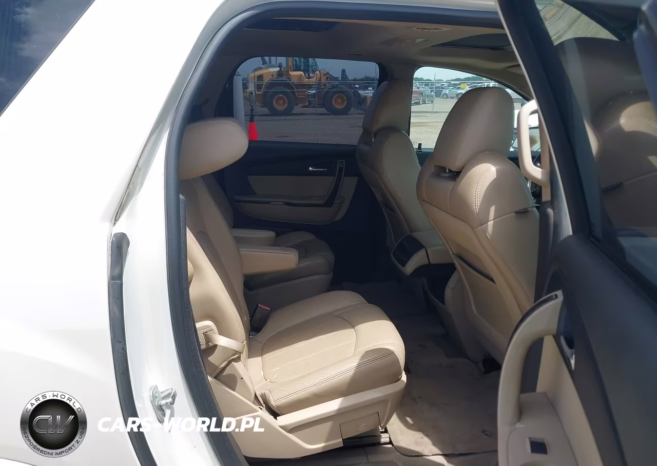 2012 GMC Acadia Denali VIN:1GKKRTED9CJ333442 - 8