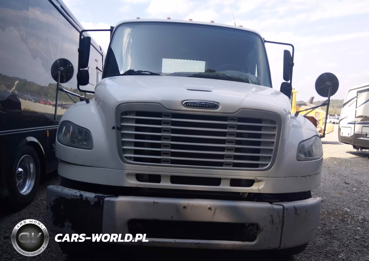 2017 Freightliner M2 106 VIN:1FVHCYCY3HHJB0998 - 12