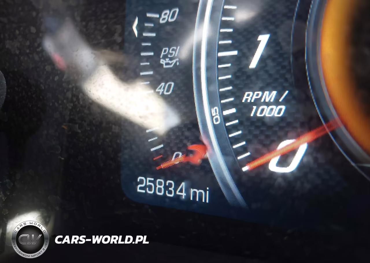 2016 Chevrolet Corvette Stingray VIN:1G1YB2D72G5125877 - 16