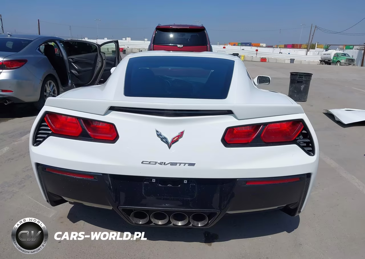 2016 Chevrolet Corvette Stingray VIN:1G1YB2D72G5125877 - 17