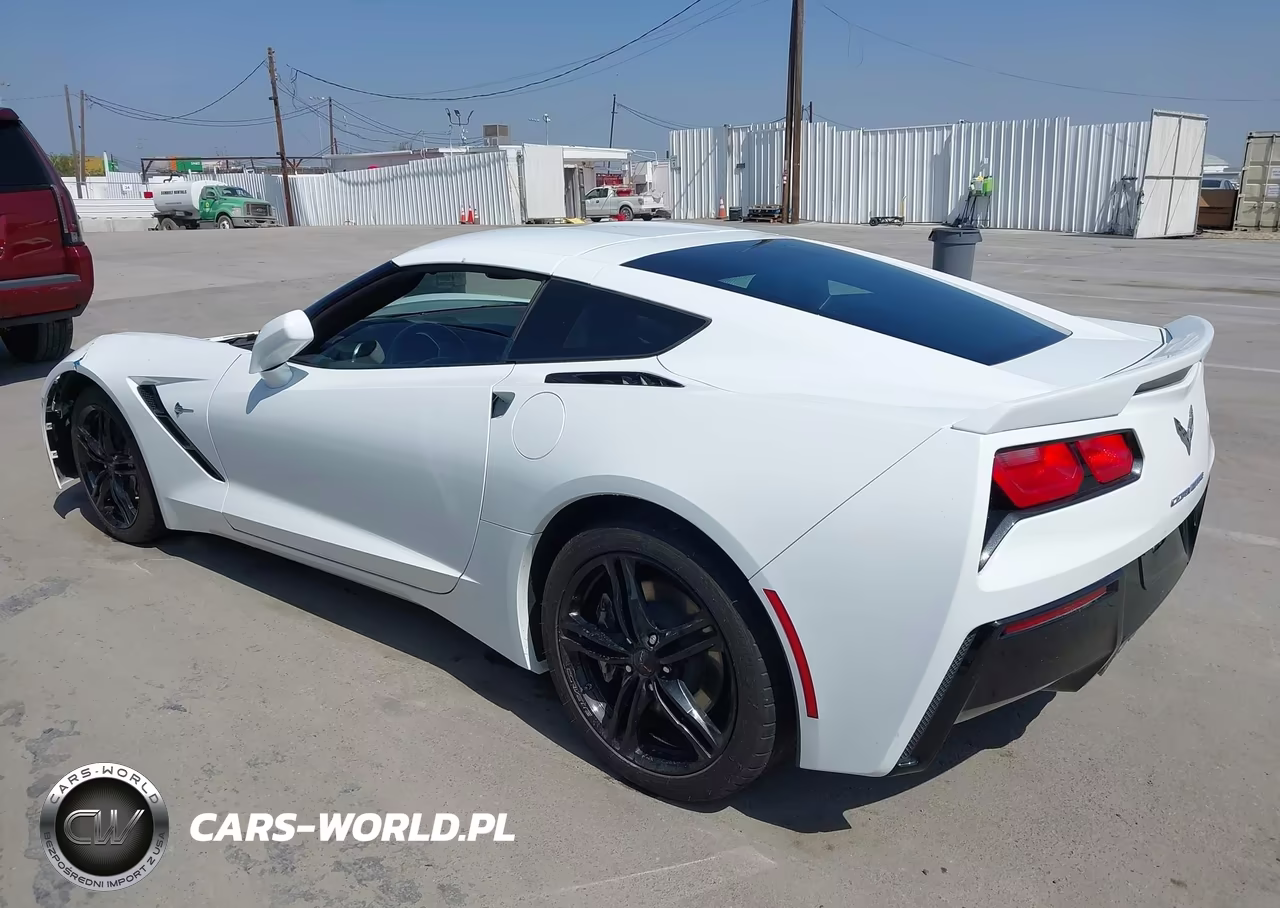 2016 Chevrolet Corvette Stingray VIN:1G1YB2D72G5125877 - 3
