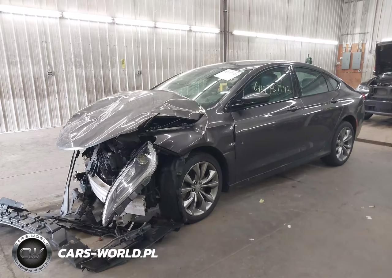 2015 Chrysler 200 S VIN:1C3CCCBG7FN620750 - 2