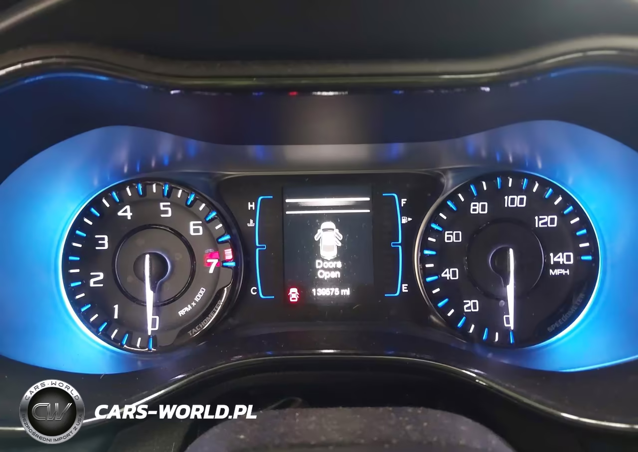 2015 Chrysler 200 S VIN:1C3CCCBG7FN620750 - 7