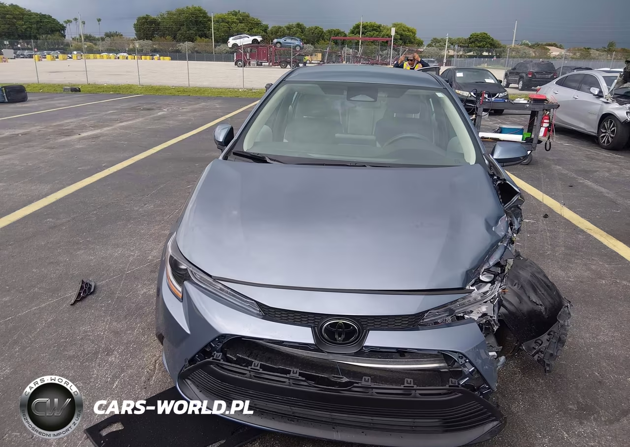 2025 Toyota Corolla Le VIN:5YFB4MDE1SP318373 - 12