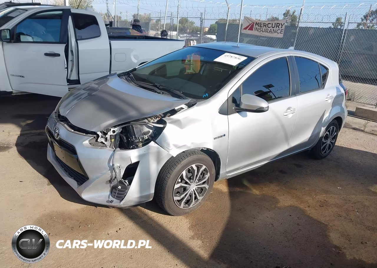2016 Toyota Prius C Three VIN:JTDKDTB30G1129463 - 2