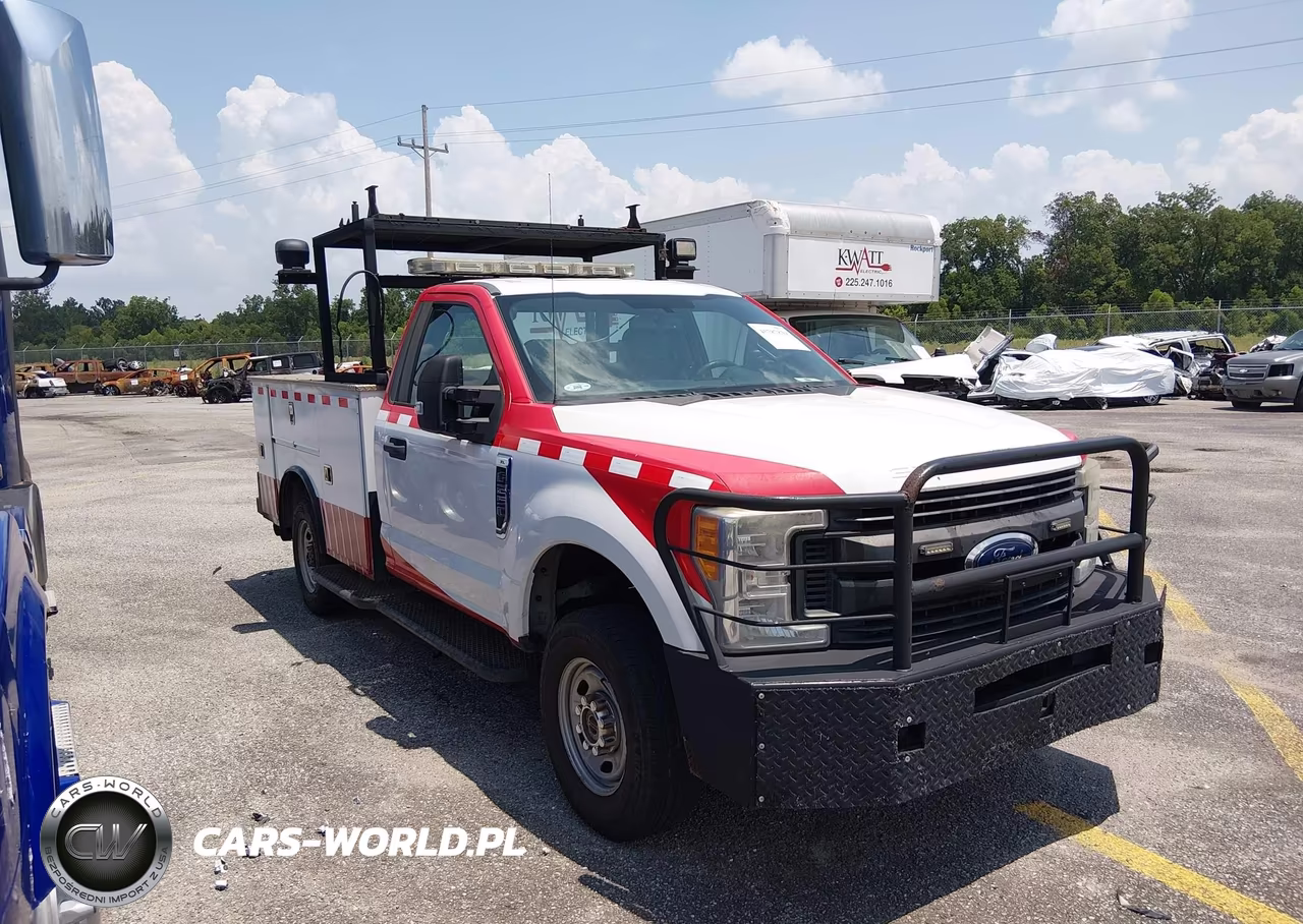 2017 Ford F-250 Xl – zdjęcie 1 z 16