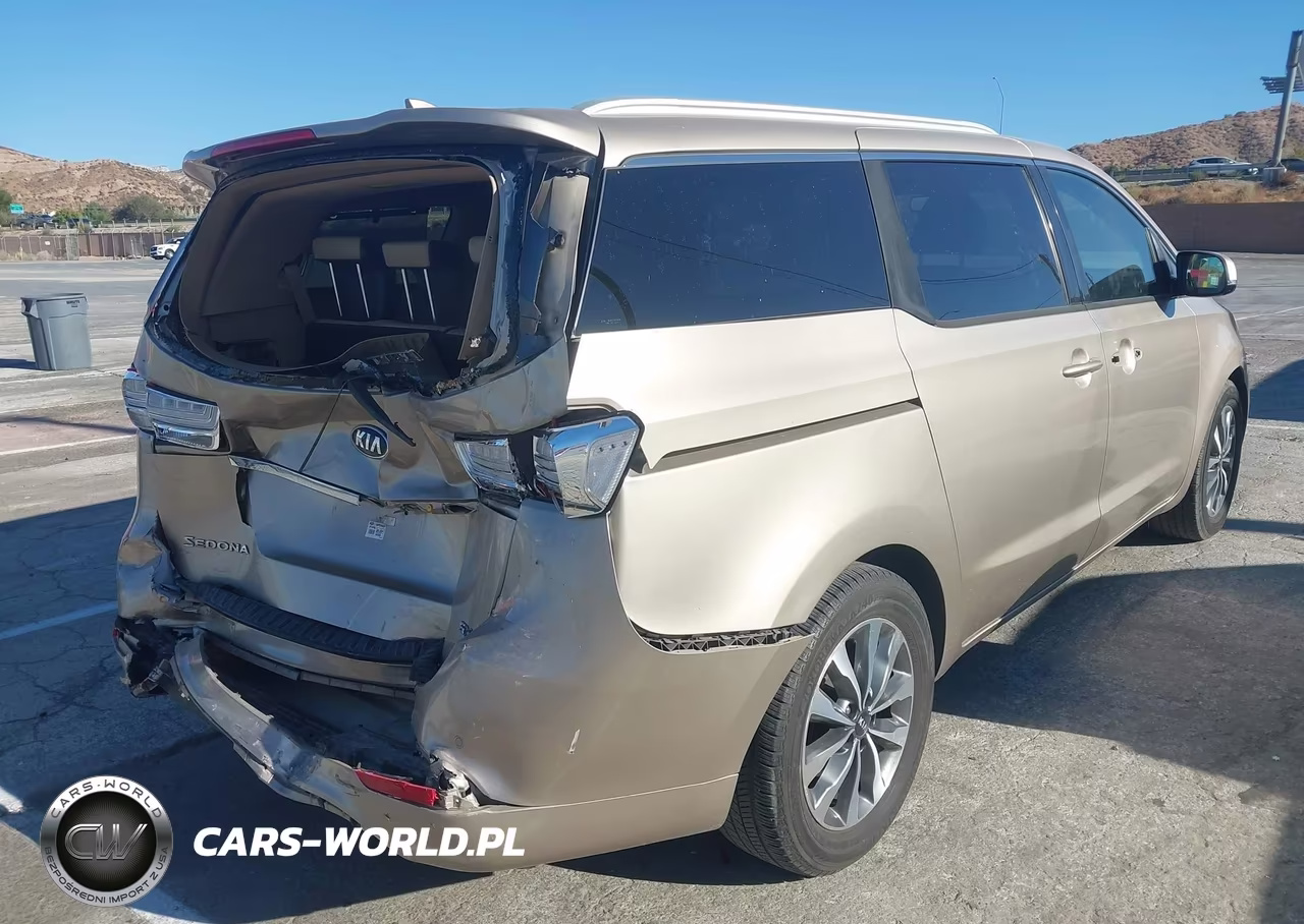 2015 Kia Sedona Sx VIN:KNDMC5C11F6051653 - 4