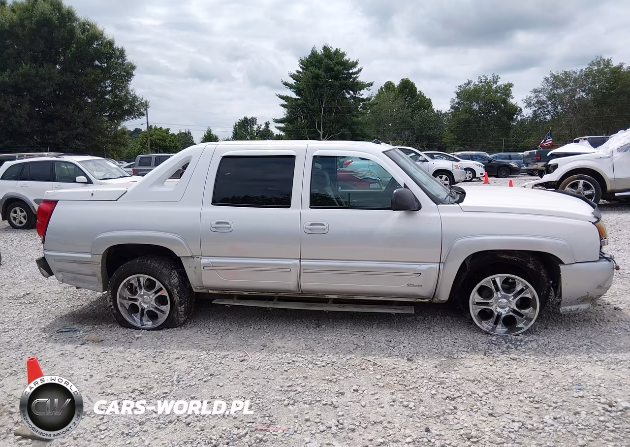 2004 Chevrolet Avalanche 1500 VIN:3GNEC12T94G237637 - 13