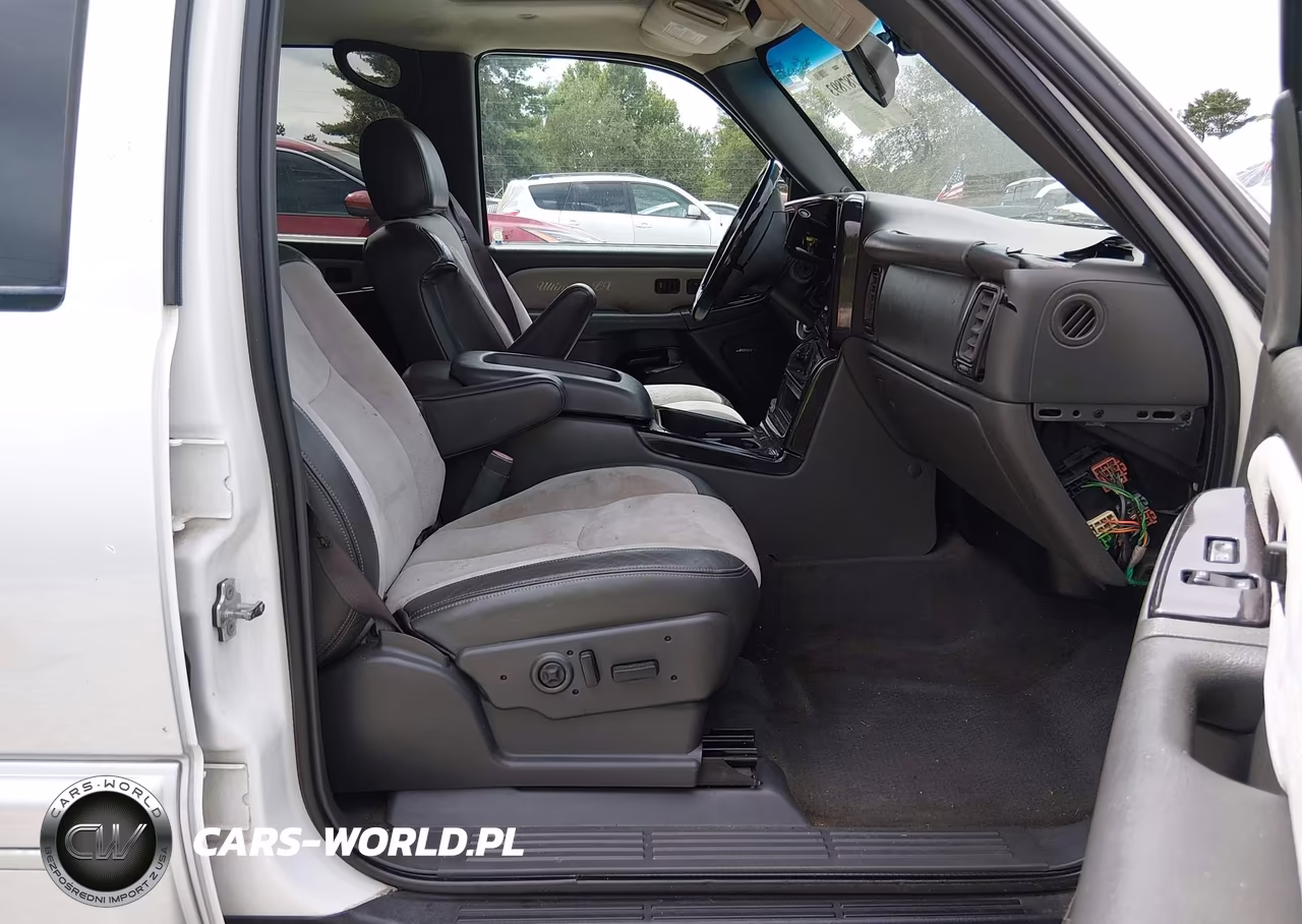 2004 Chevrolet Avalanche 1500 VIN:3GNEC12T94G237637 - 5