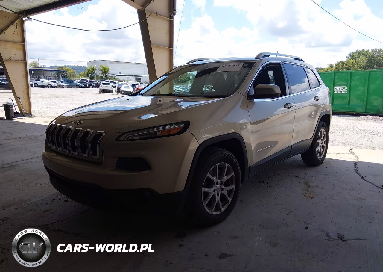 2015 Jeep Cherokee Latitude VIN:1C4PJMCS3FW544823 - 2