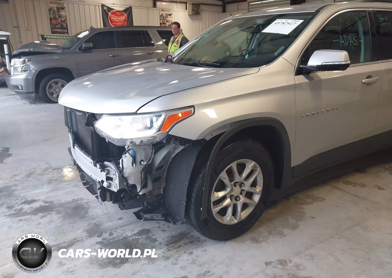 2020 Chevrolet Traverse Fwd Lt Cloth VIN:1GNERGKW3LJ198455 - 6