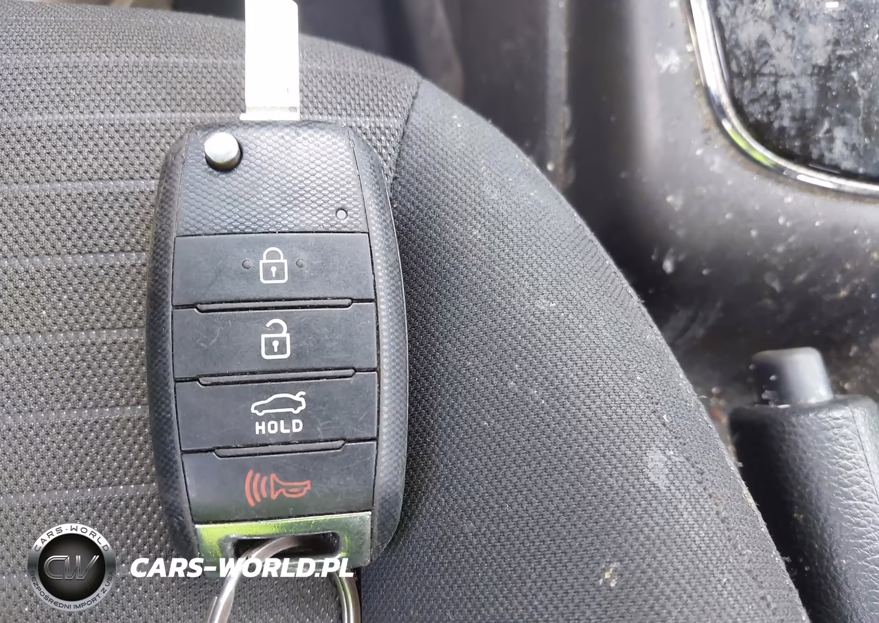 2018 Kia Forte Lx VIN:3KPFL4A76JE193963 - 11