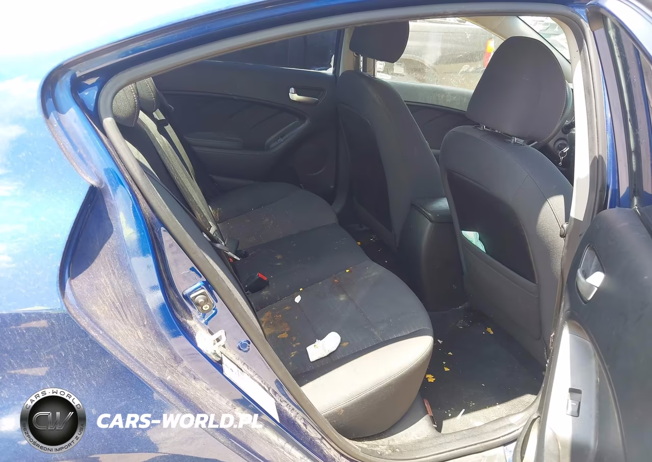 2018 Kia Forte Lx VIN:3KPFL4A76JE193963 - 8