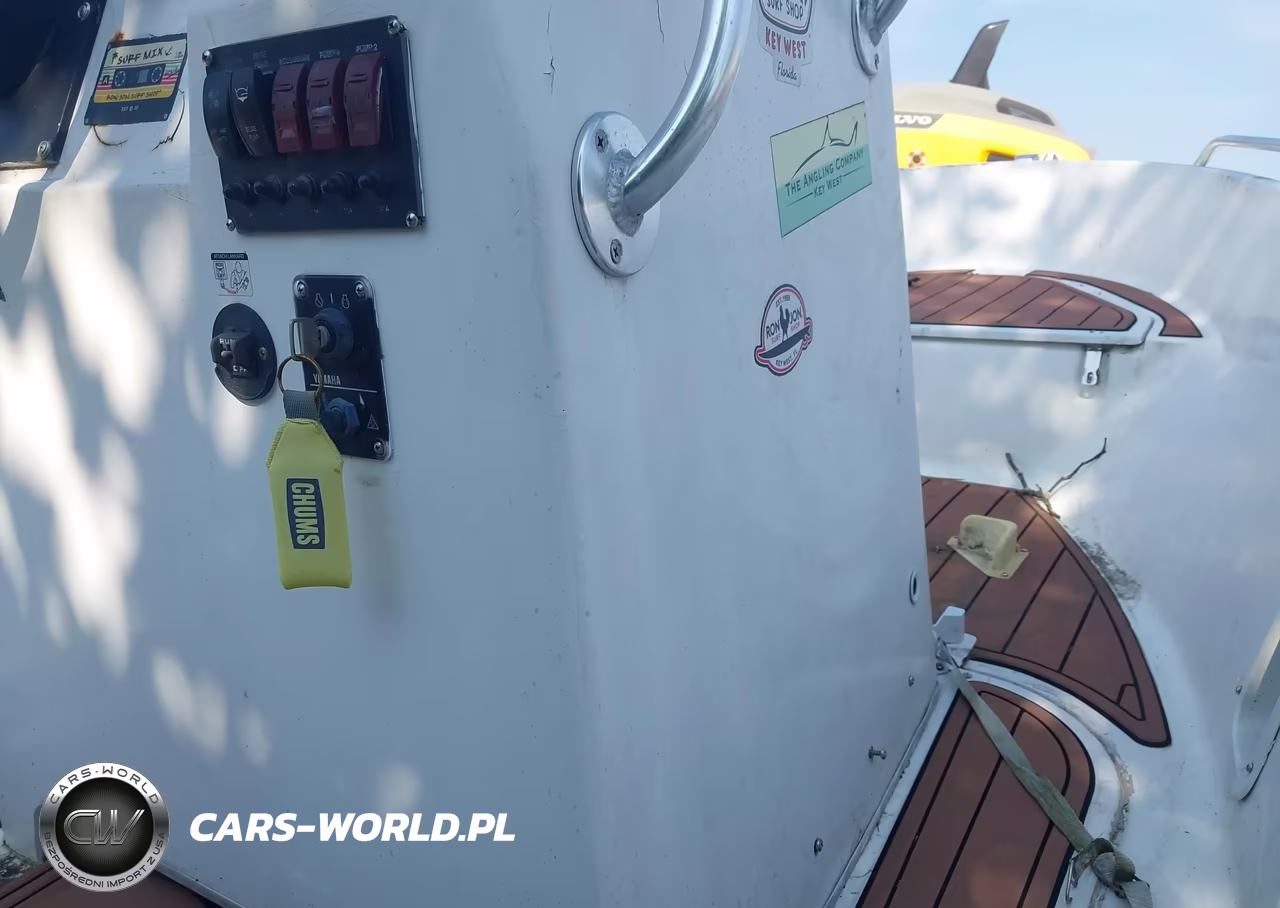 1997 Boston Whaler Other VIN:BWCXA745J597 - 11