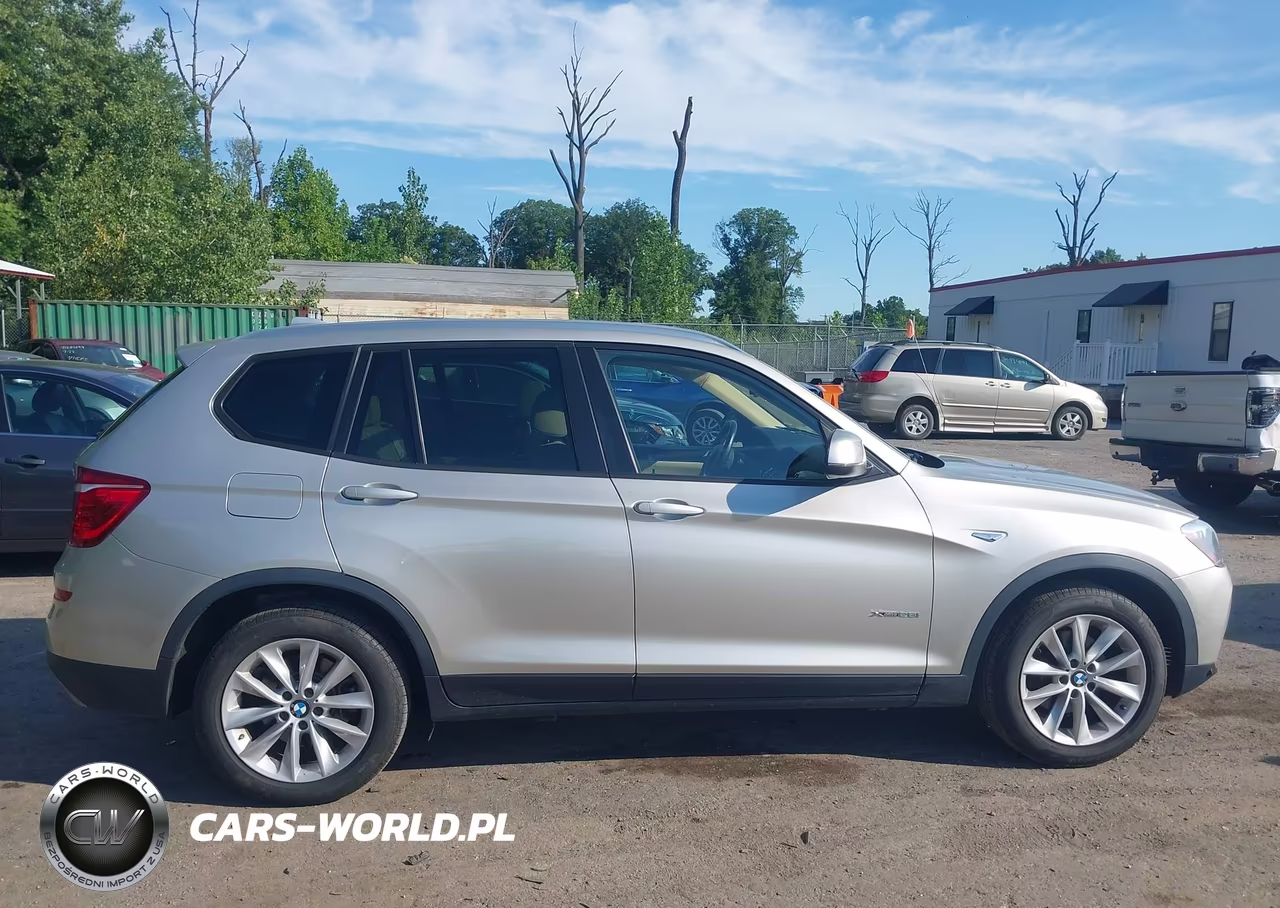 2017 BMW X3 xDrive28I VIN:5UXWX9C33H0T18883 - 13