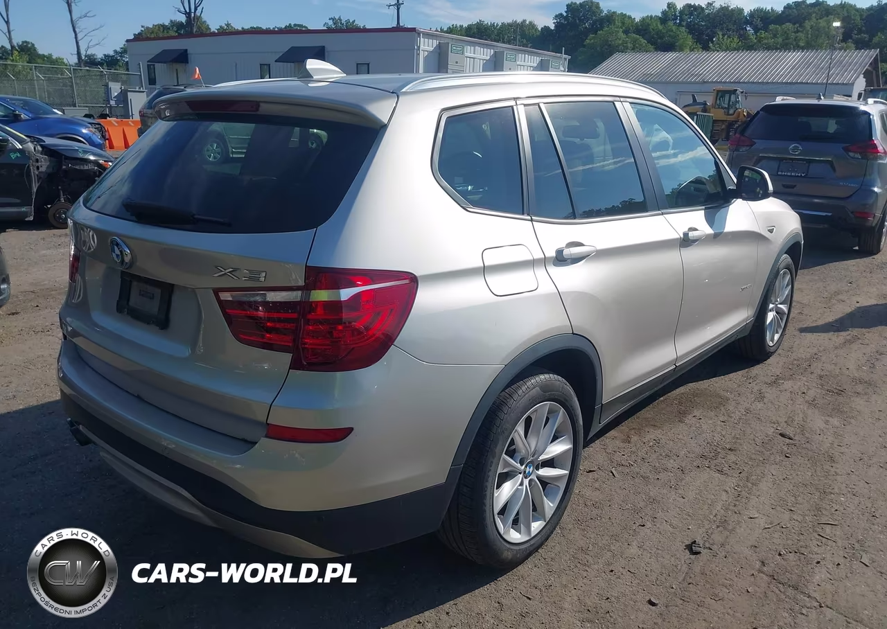 2017 BMW X3 xDrive28I VIN:5UXWX9C33H0T18883 - 4
