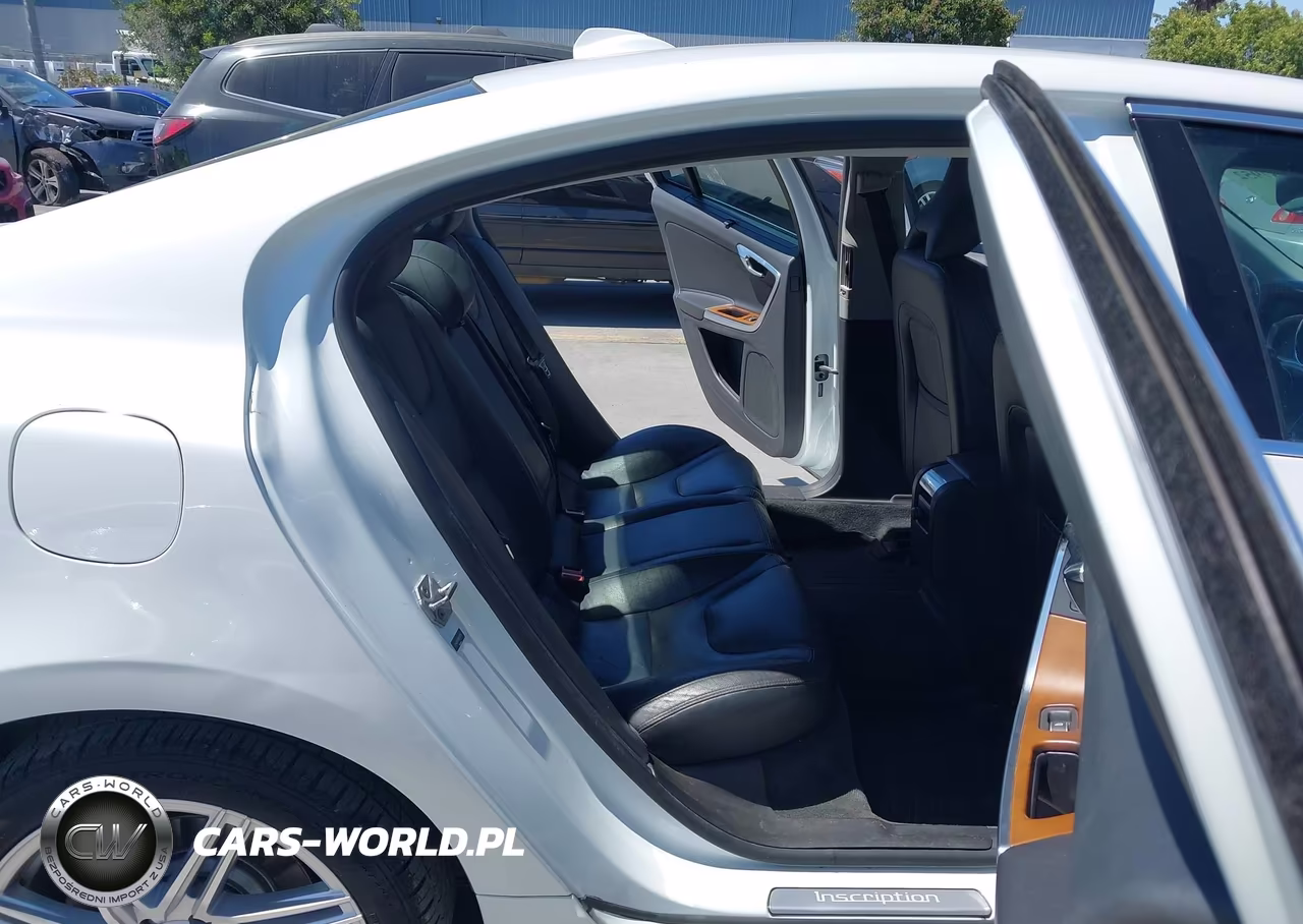 2016 Volvo S60 Inscription T5 Drive-E Platinum VIN:LYV402FMXGB112356 - 8