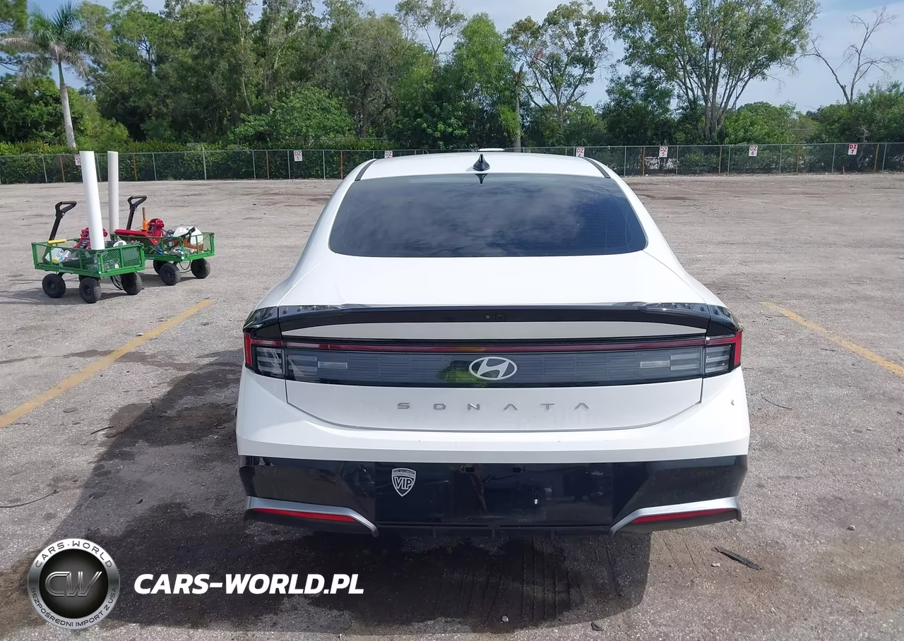 2025 Hyundai Sonata Sel VIN:KMHL64JA7SA467368 - 16