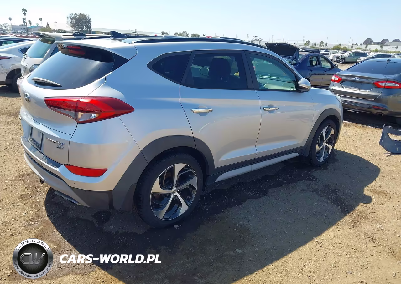 2017 Hyundai Tucson Limited VIN:KM8J3CA22HU537904 - 4