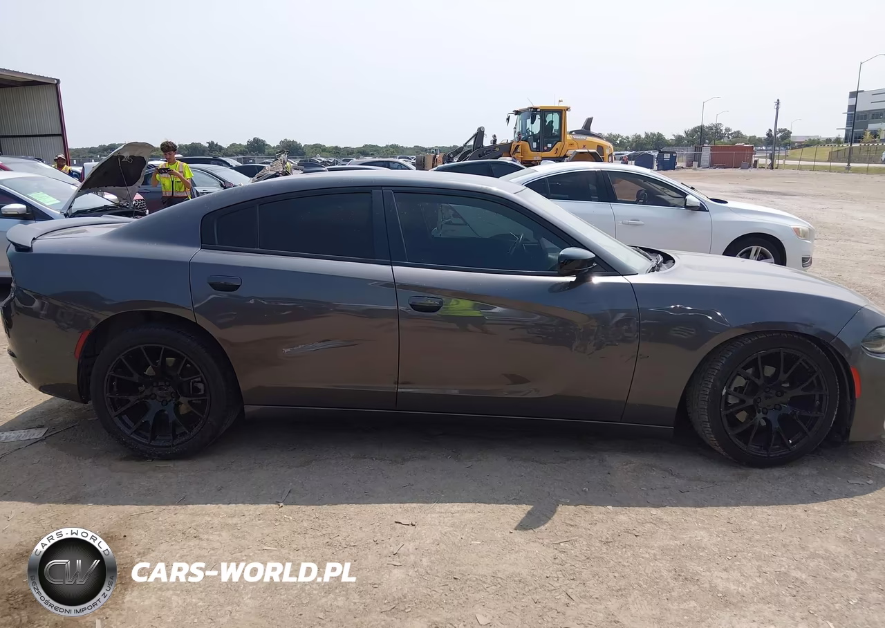 2023 Dodge Charger Sxt VIN:2C3CDXBG9PH531051 - 13