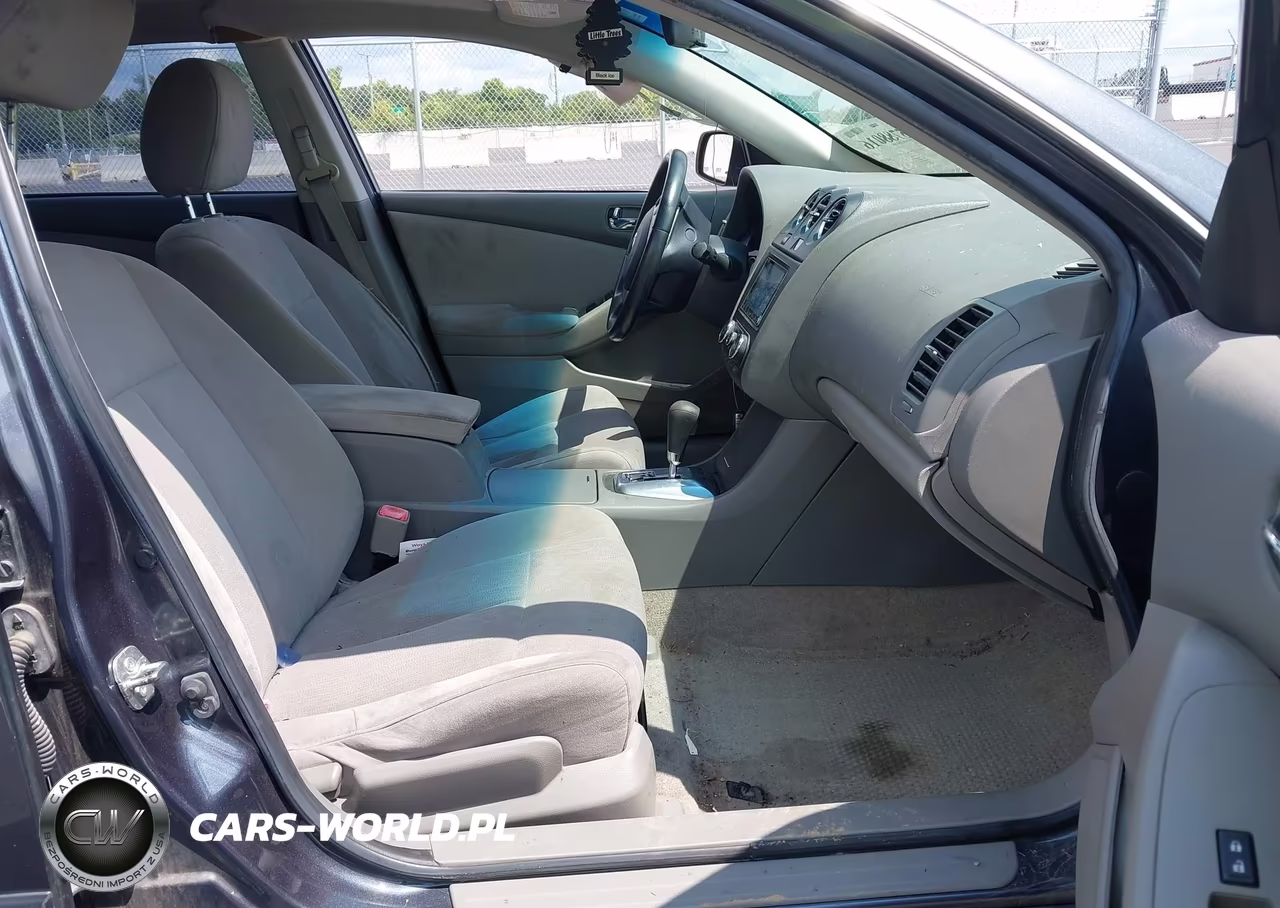 2011 Nissan Altima 2.5 S VIN:1N4AL2AP4BC138456 - 5