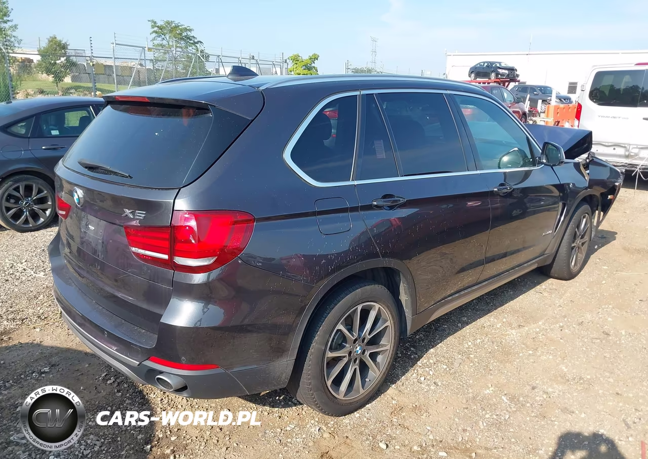 2017 BMW X5 xDrive35I VIN:5UXKR0C55H0U54924 - 4