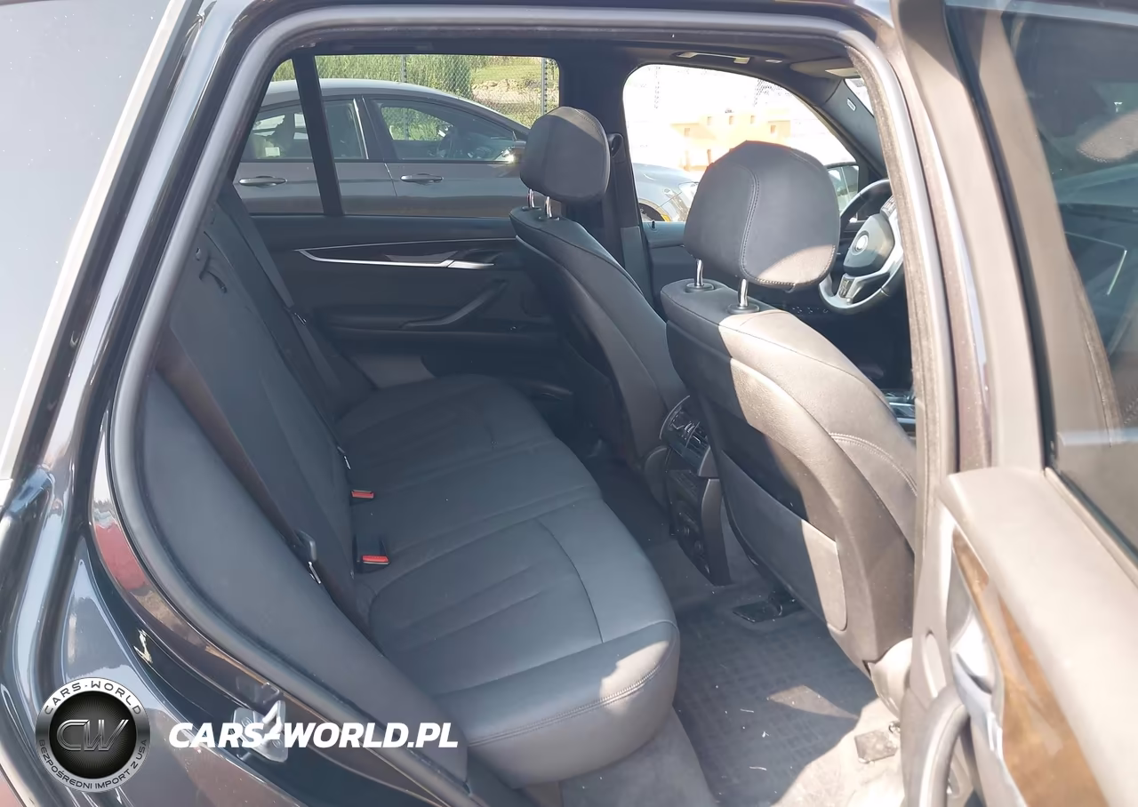 2017 BMW X5 xDrive35I VIN:5UXKR0C55H0U54924 - 8