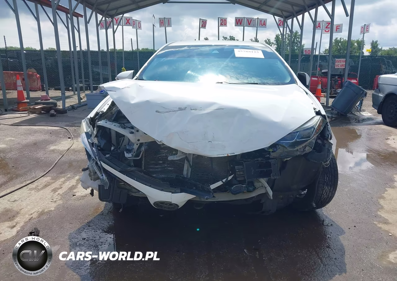 2017 Toyota Corolla Se VIN:5YFBURHE6HP661633 - 6
