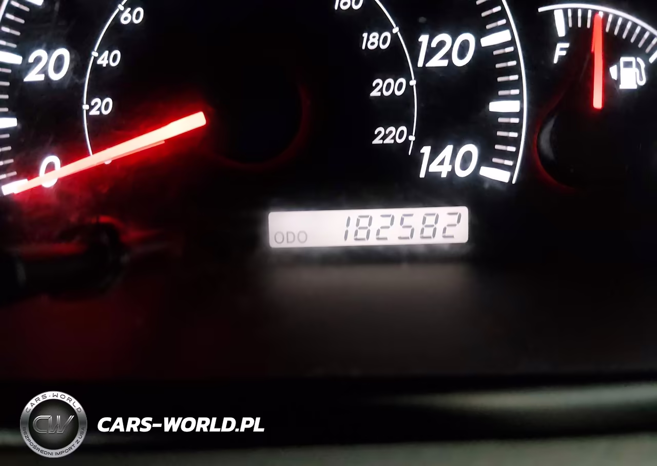 2005 Toyota Camry Le VIN:4T1BE32KX5U606203 - 15