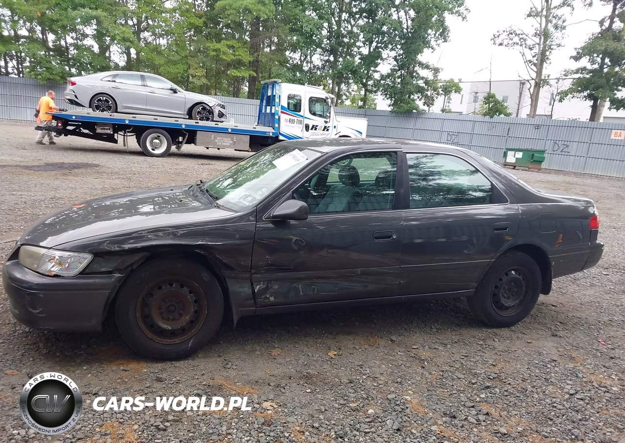 2001 Toyota Camry Le VIN:4T1BG22K61U843561 - 14