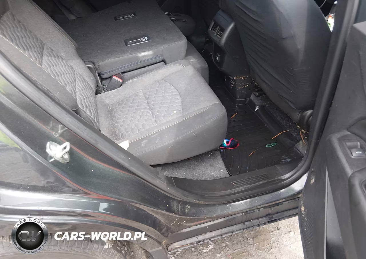 2019 Chevrolet Equinox Lt VIN:2GNAXUEV2K6101571 - 8