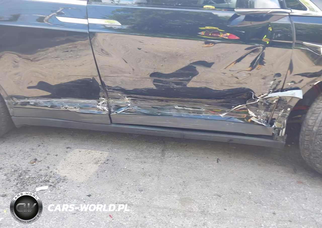 2018 Tesla Model X 100D-75D-P100D VIN:5YJXCBE23JF090422 - 6
