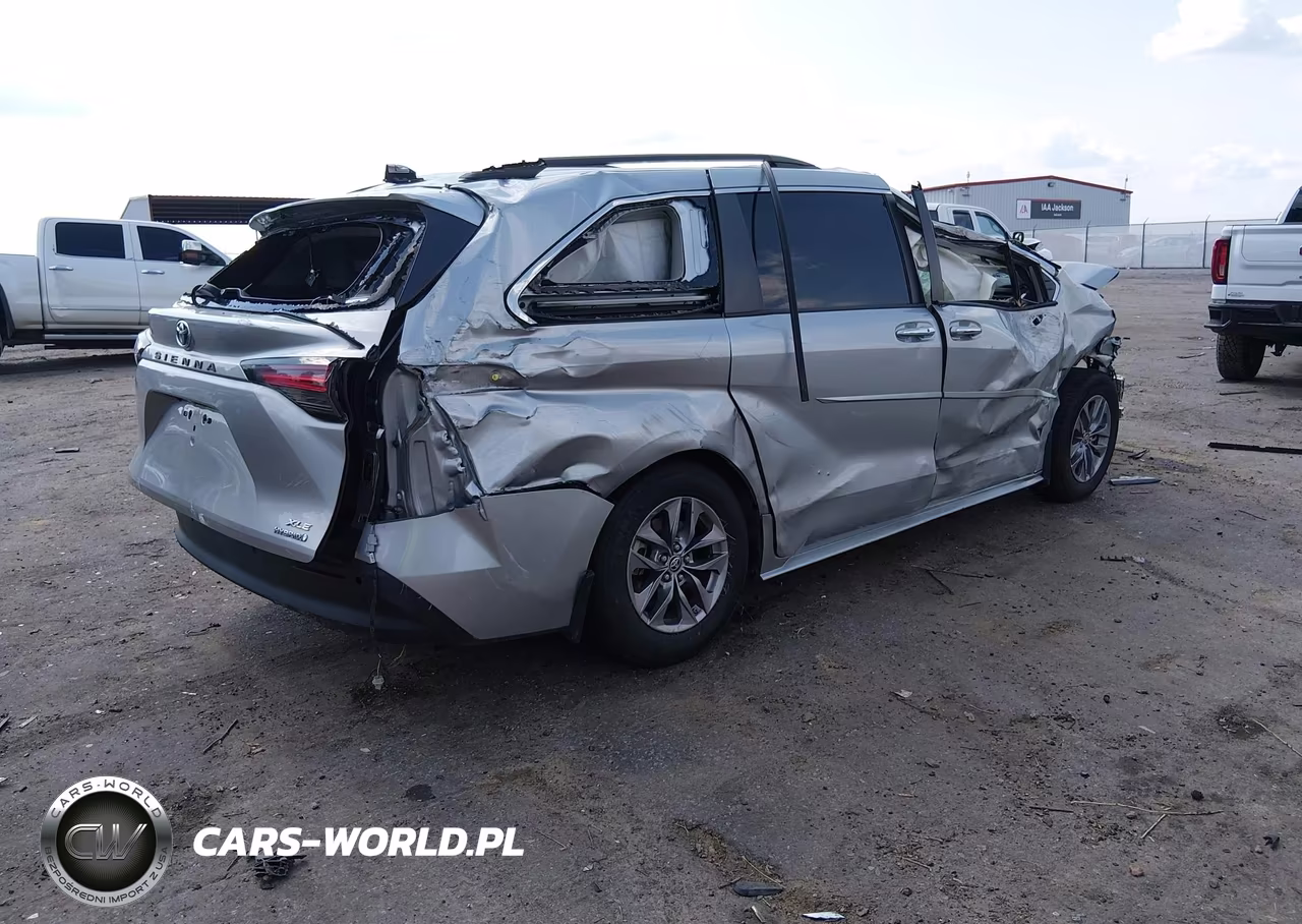 2021 Toyota Sienna Xle VIN:5TDYRKEC3MS040602 - 4