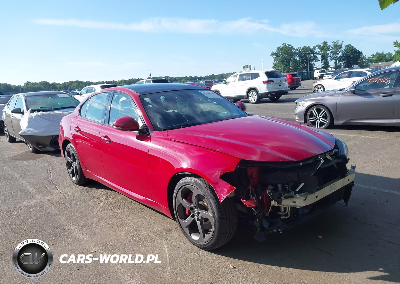 2018 Alfa Romeo Giulia Awd